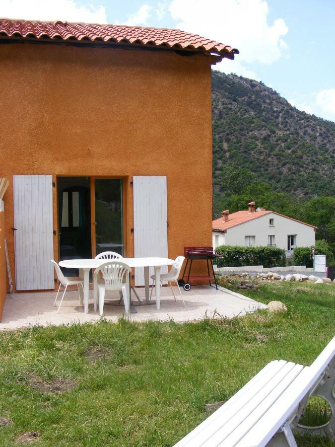 Belle Maison De Montagne Casteil Exterior photo